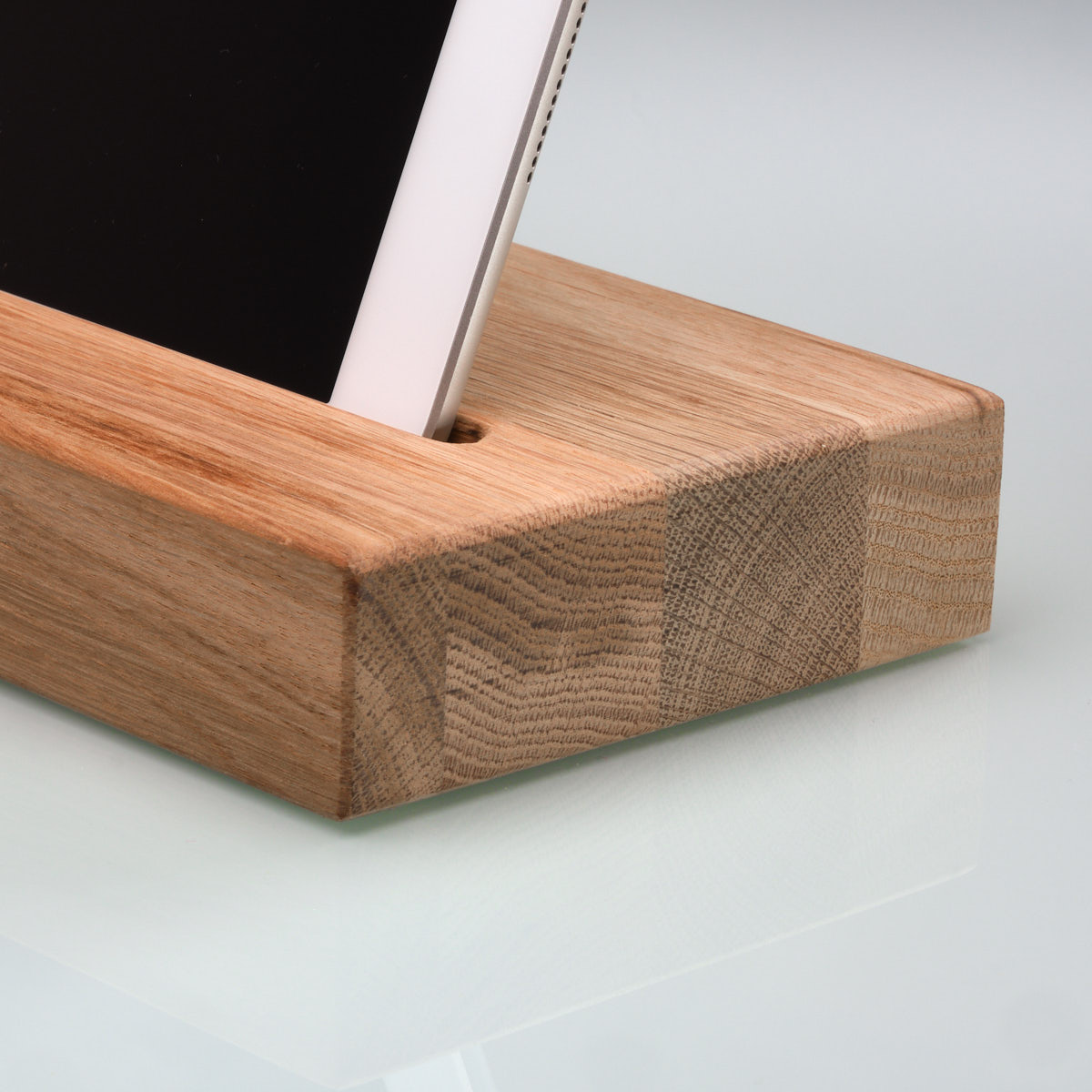 iPad Halter Eiche natur - wood and i